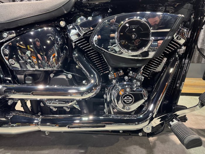 2025 Harley-davidson FXBR BREAKOUT (117) Vivid Black