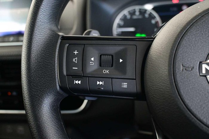 2023 Nissan X-TRAIL ST