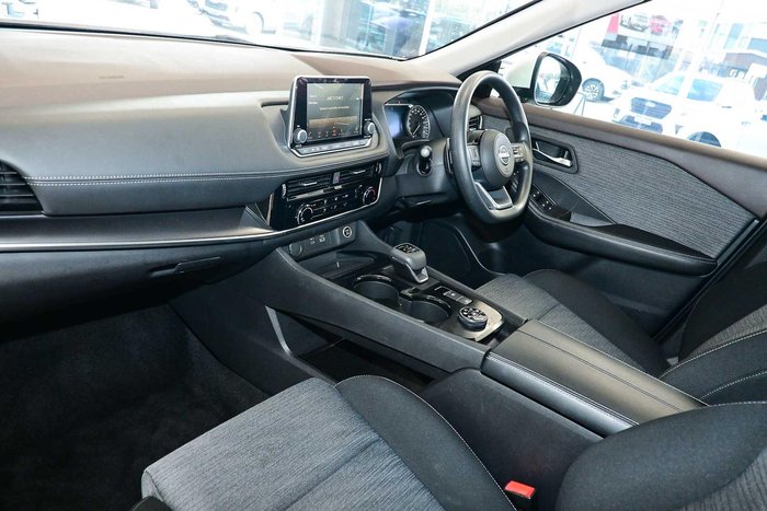 2023 Nissan X-TRAIL ST