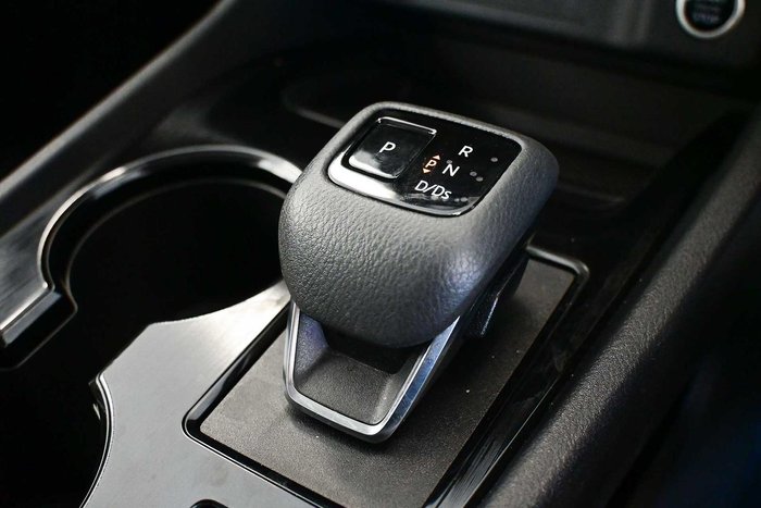 2023 Nissan X-TRAIL ST