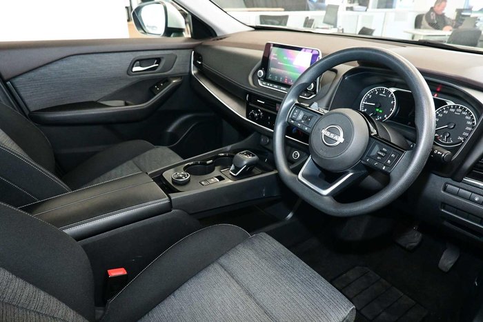 2023 Nissan X-TRAIL ST