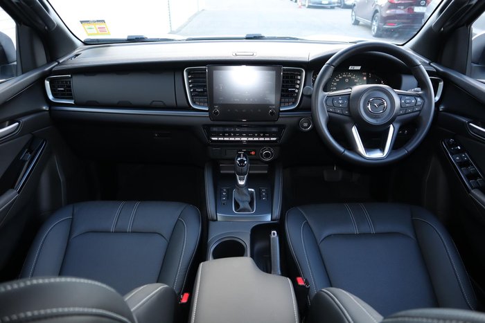 2025 Mazda BT-50 GT