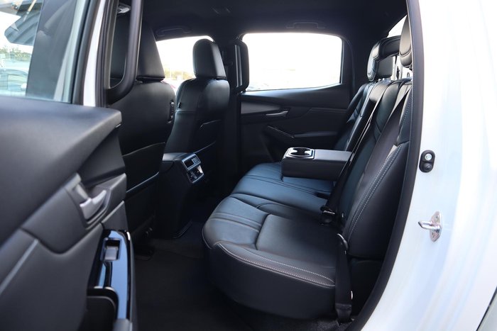 2025 Mazda BT-50 GT