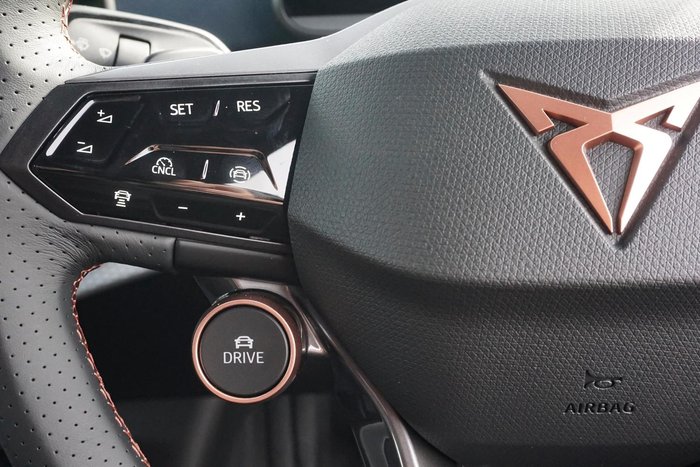 2024 CUPRA Tavascan VZ