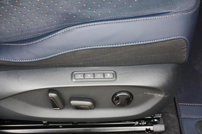 2025 CUPRA Tavascan VZ