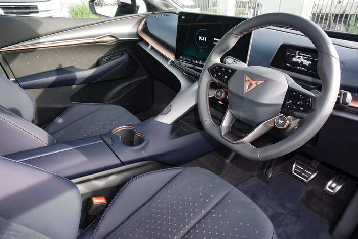 2024 CUPRA Tavascan VZ