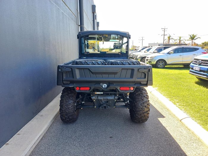 2024 Can-Am Defender HD10 DPS PRO Defender Yellow