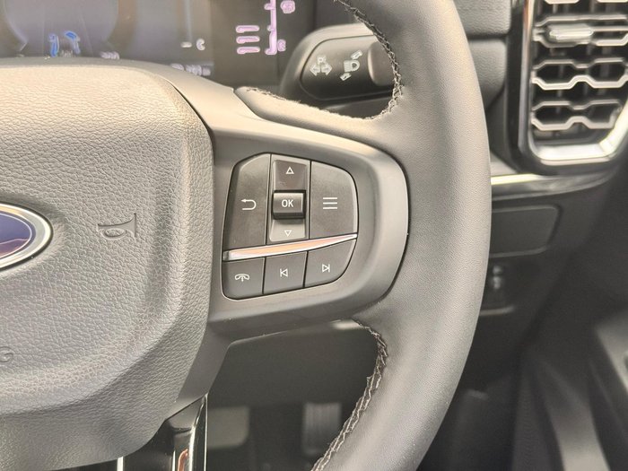 2025 Ford Everest Trend