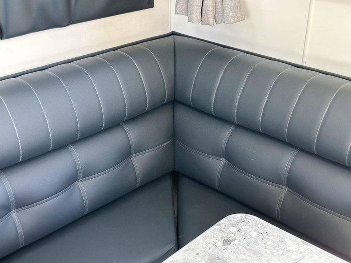 2025 Supreme 1760_C_K2e3_S Territory 17'6