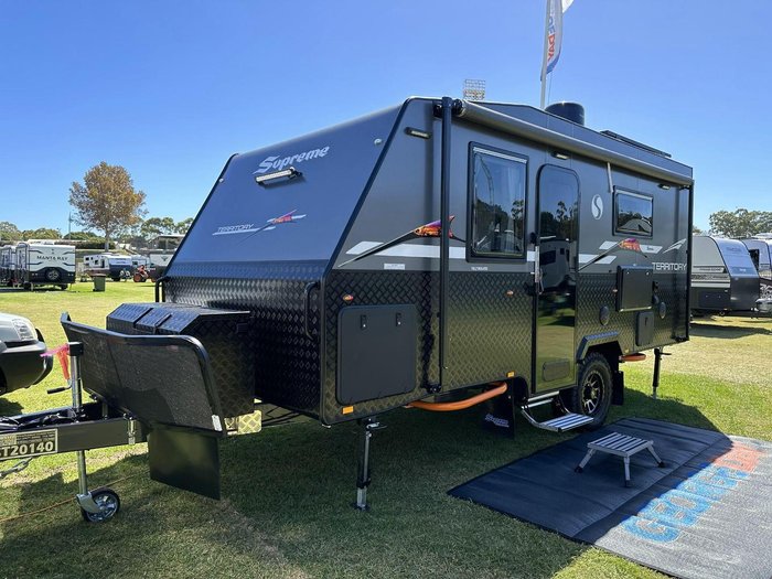 2025 Supreme 1760_C_K2e3_S Territory 17'6