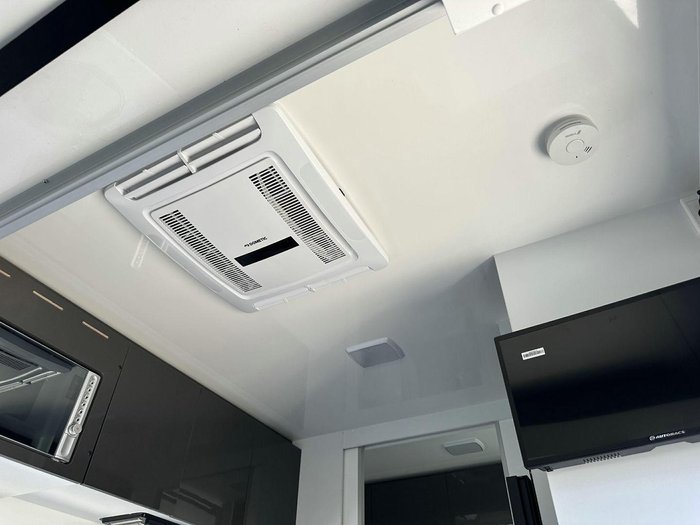 2024 Windsor Daintree