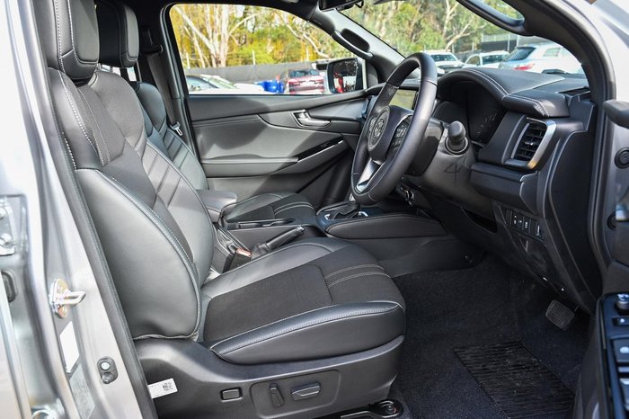 2025 Mazda BT-50 GT