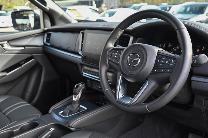 2025 Mazda BT-50 GT