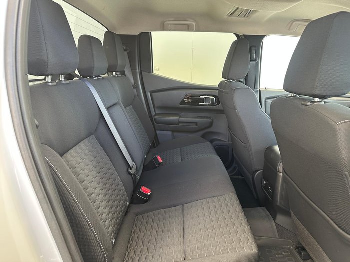 2024 Mitsubishi Triton GLS