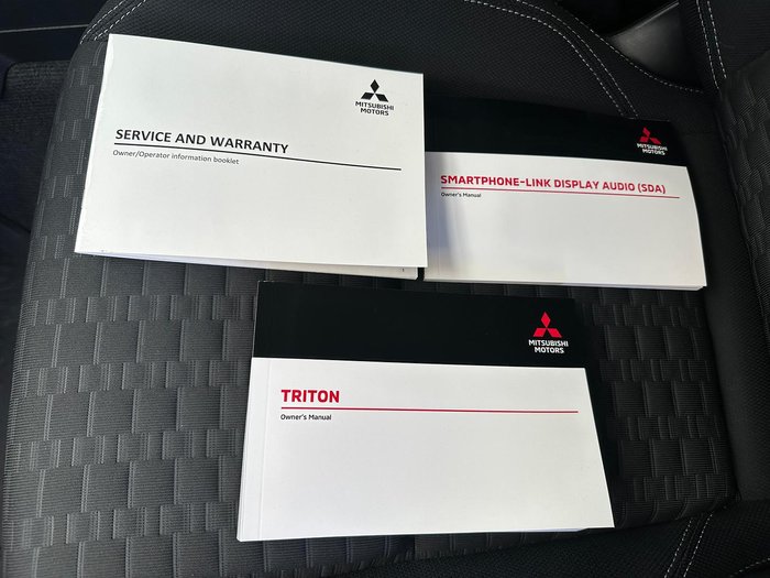 2024 Mitsubishi Triton GLS