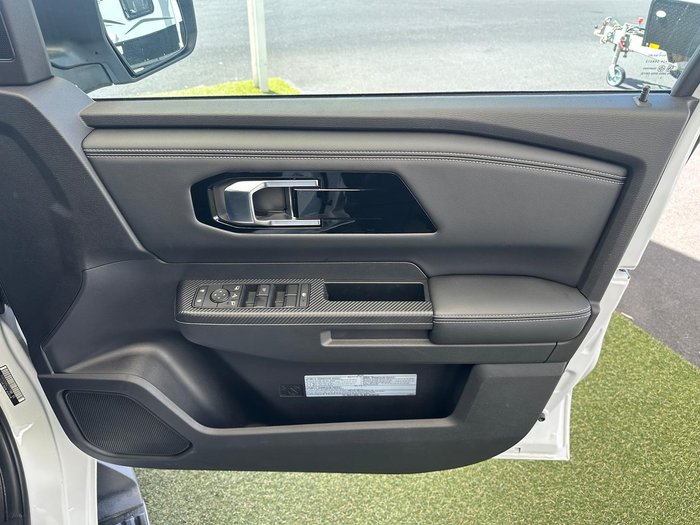 2024 Mitsubishi Triton GLS