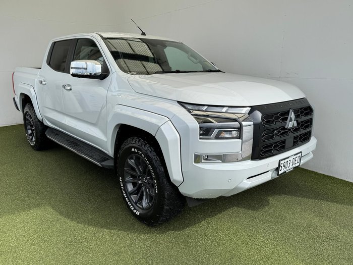 2024 Mitsubishi Triton GLS