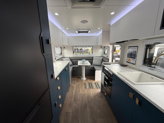 2025 Rembrandt Caravans Nightwatch Rear Club 22.9