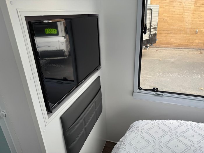 2025 Rembrandt Caravans Nightwatch Rear Club 22.9