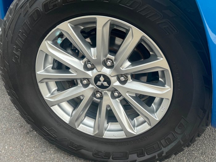 2017 Mitsubishi Triton GLS