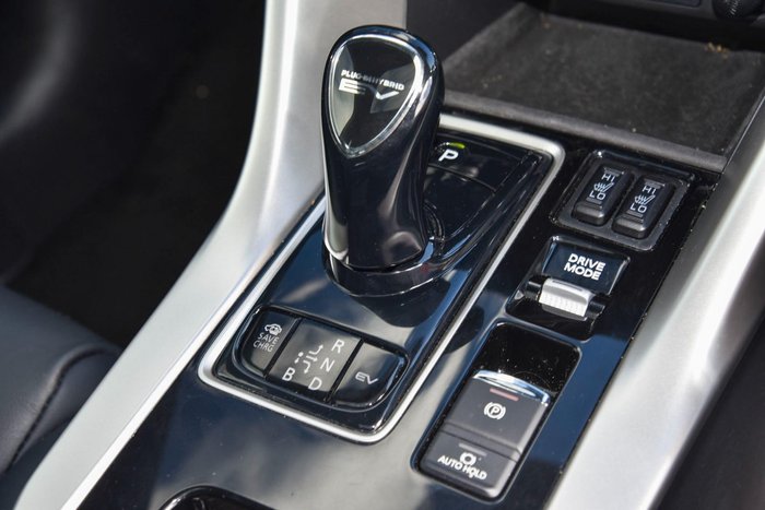 2023 Mitsubishi Eclipse Cross PHEV Exceed YB MY24 AWD White Diamond