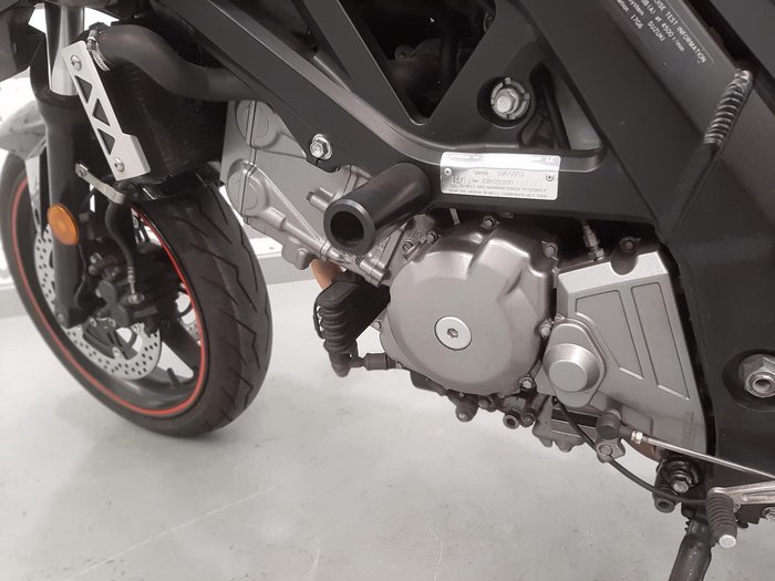 2011 Suzuki SV650SU LAMS SV Black