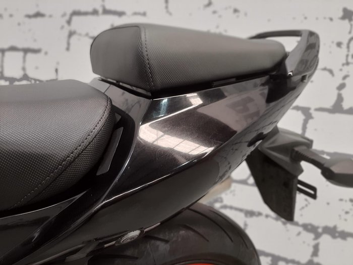 2011 Suzuki SV650SU LAMS SV Black
