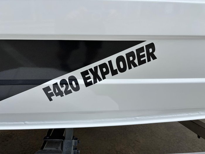 2025 QUINTREX 420 Explorer