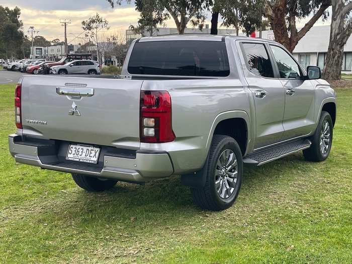 2024 Mitsubishi Triton GLS