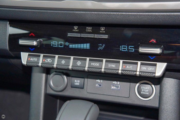 2024 Mitsubishi Triton GLS