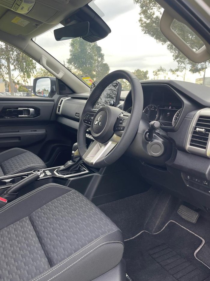 2024 Mitsubishi Triton GLS