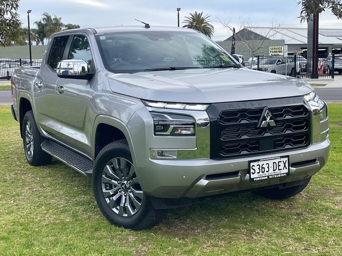 2024 Mitsubishi Triton GLS