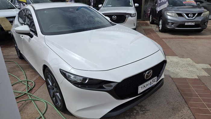 2022 Mazda 3 G20 Touring