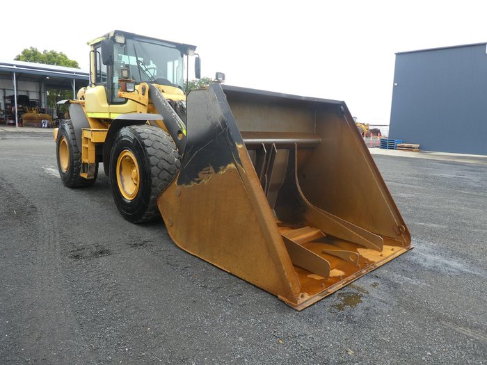 2011 Volvo L60F