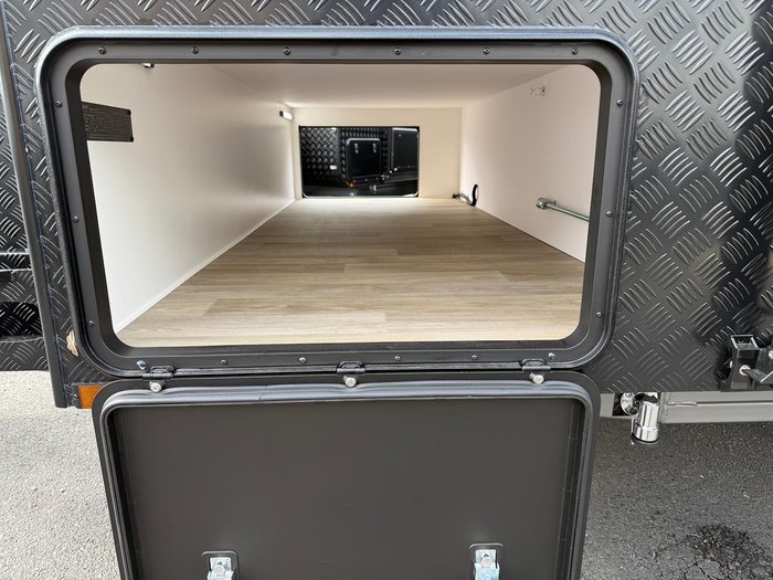 2025 Rembrandt Caravans Stock Sale Titus Big Bathroom