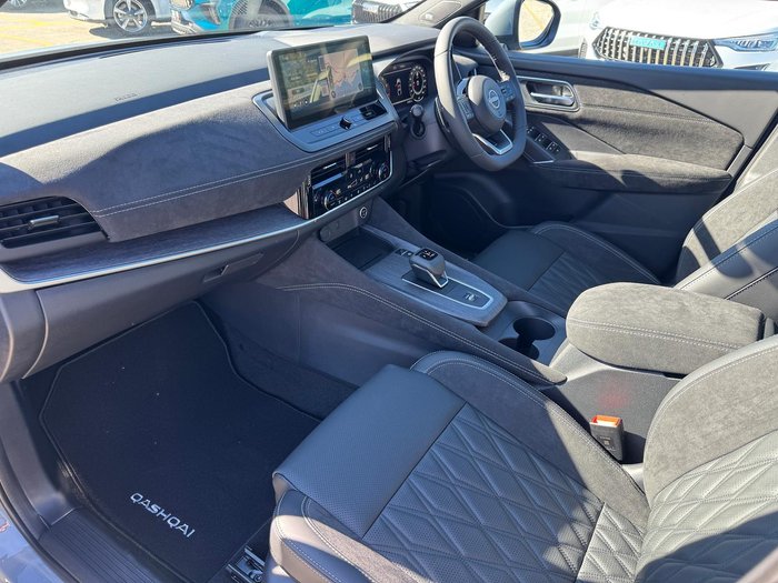 2025 Nissan QASHQAI Ti-L