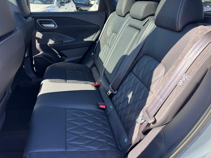 2025 Nissan QASHQAI Ti-L