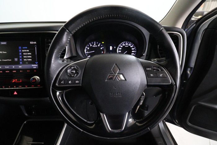 2020 Mitsubishi Outlander ES
