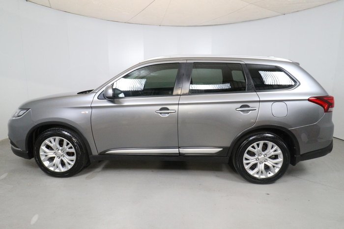 2020 Mitsubishi Outlander ES