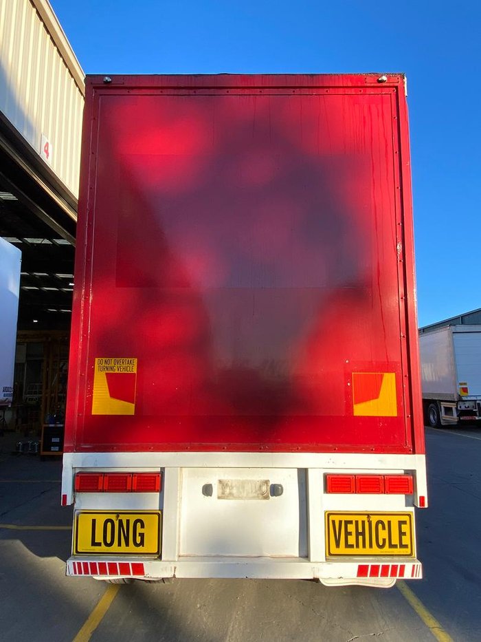 2015 Krueger B-Double(36 Pallet) Straight Deck Tautliner RED