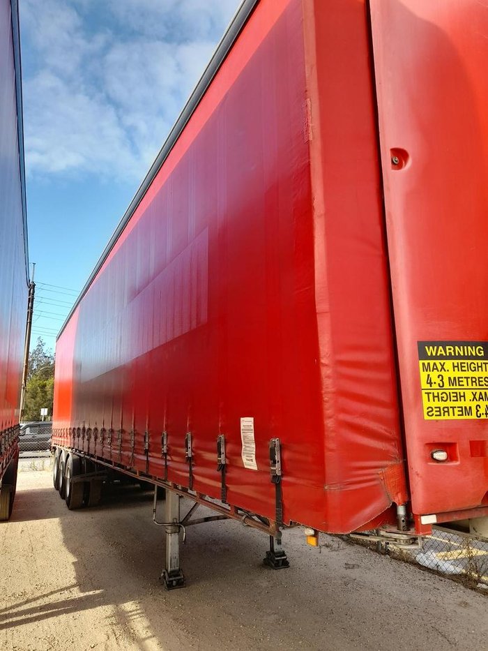 2015 Krueger B-Double(36 Pallet) Straight Deck Tautliner RED