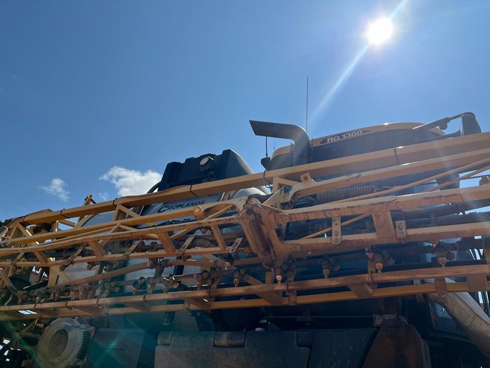 Rogator 1300A Self Propelled Sprayer