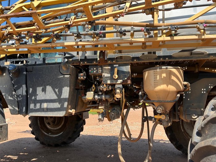 Rogator 1300A Self Propelled Sprayer