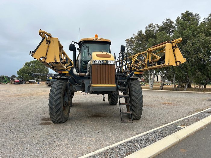 Rogator 1300A Self Propelled Sprayer