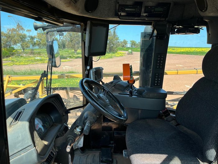 Rogator 1300A Self Propelled Sprayer