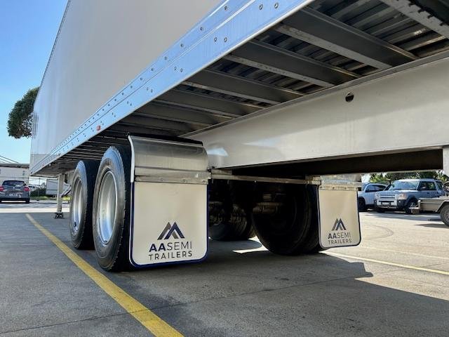 2017 Maxitrans St2 Od 24 Pallet Dry Freight Van 4M 