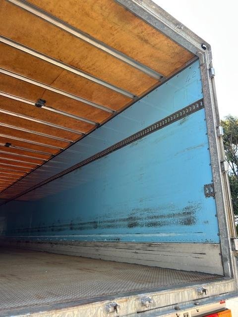 2017 Maxitrans St2 Od 24 Pallet Dry Freight Van 4M