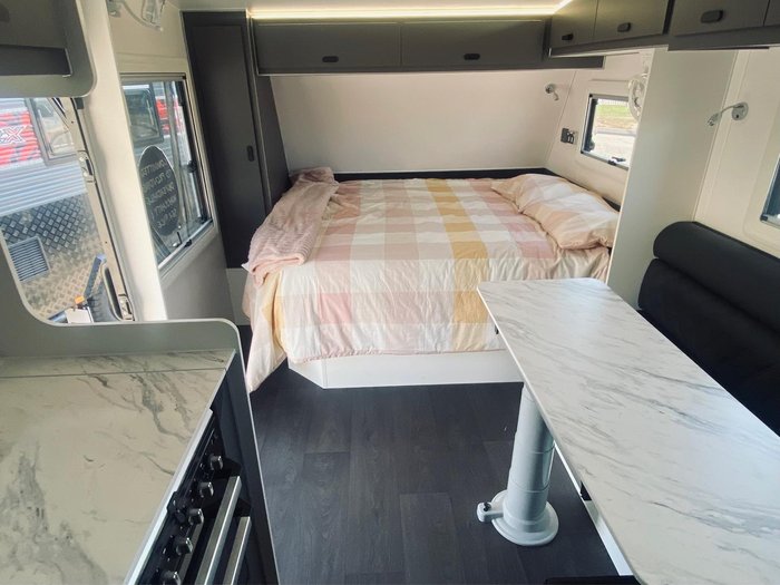 2025 JB Caravans 18' Gator X Bunk Off Road Van