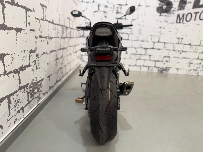 2025 Suzuki GSX-S1000 GSX-S Silver