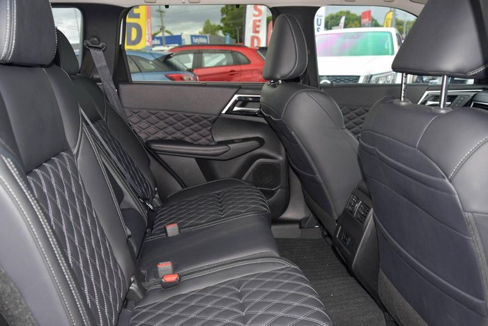 2024 Mitsubishi Outlander PHEV Exceed ZM MY24 AWD White